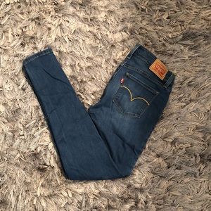 LEVIS Super Skinny Jean
